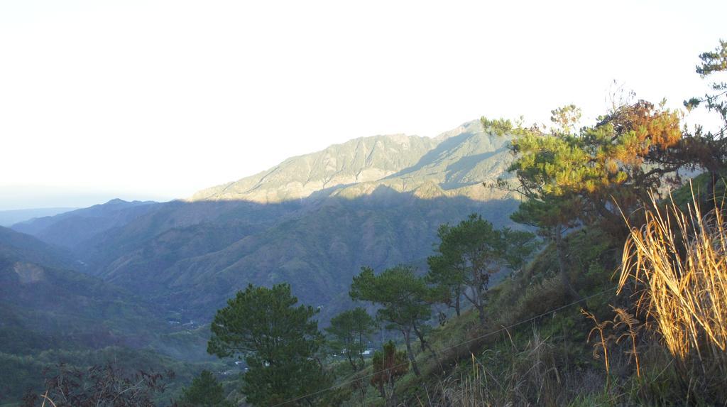 Zya 3BR A-House Baguio City Exterior foto